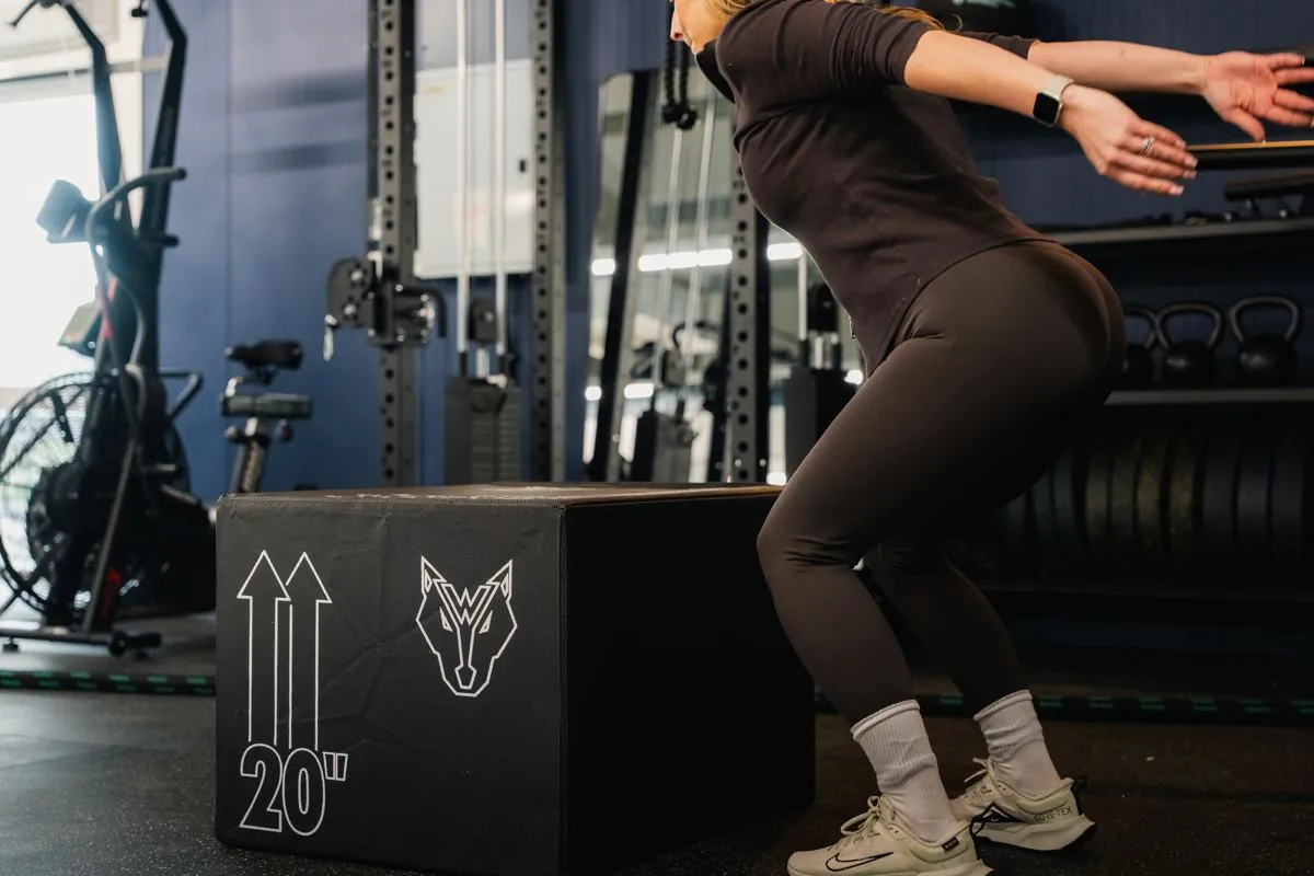 Client performing a box jump at Ascension